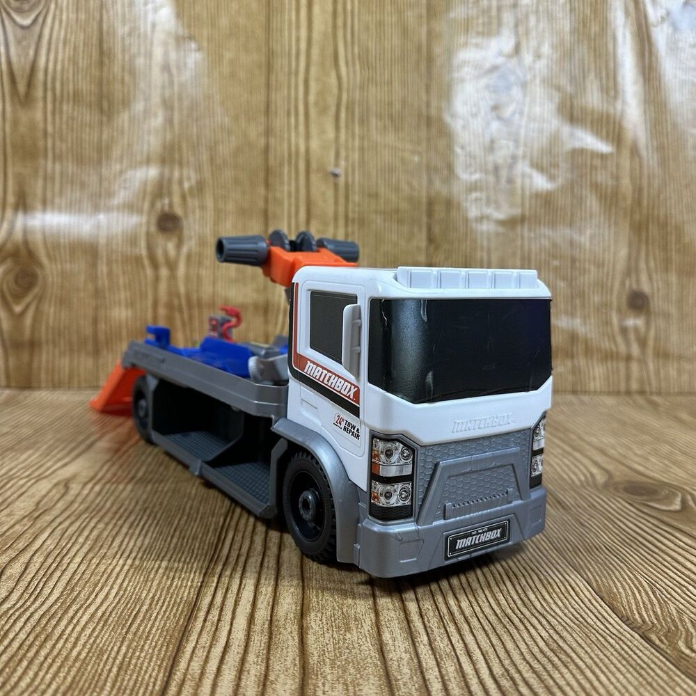 Matchbox Action Drivers Matchbox Tow & Repair Truck Tow Crank Works 12” - Picture 4 of 13